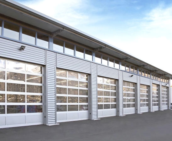 Панорамные ворота в Павловской