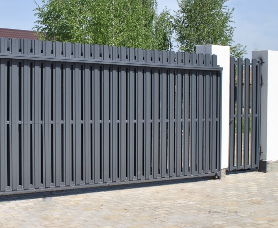 Ворота из штакетника в Павловской